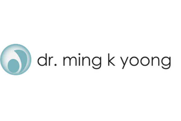 Dr Ming K Yoong logo