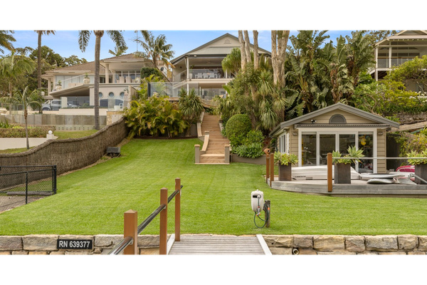 Hunter Estate Agents logo