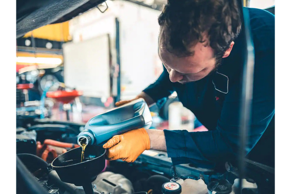 Kings Mechanical logo