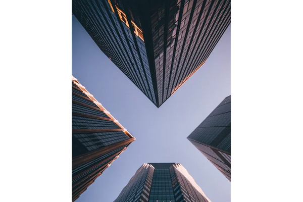 Lambert Capital logo