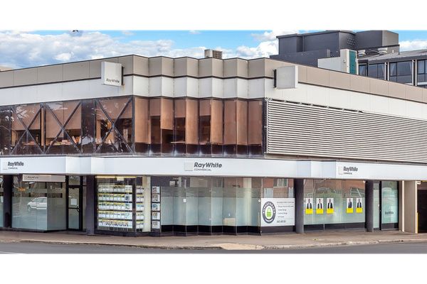 Ray White Commercial Toowoomba logo