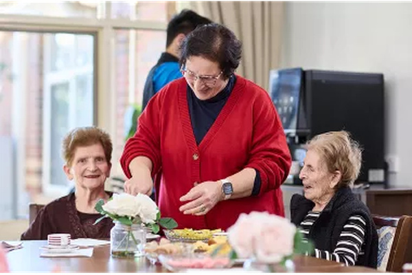 Wahroonga Tallwoods Care Community logo